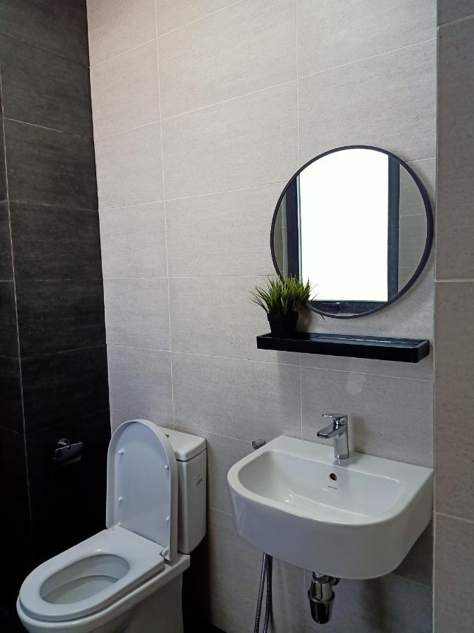 Al Zahra Homestay By Troika Kota Bharu "Stay In Style, Sleep In Comfort" Экстерьер фото